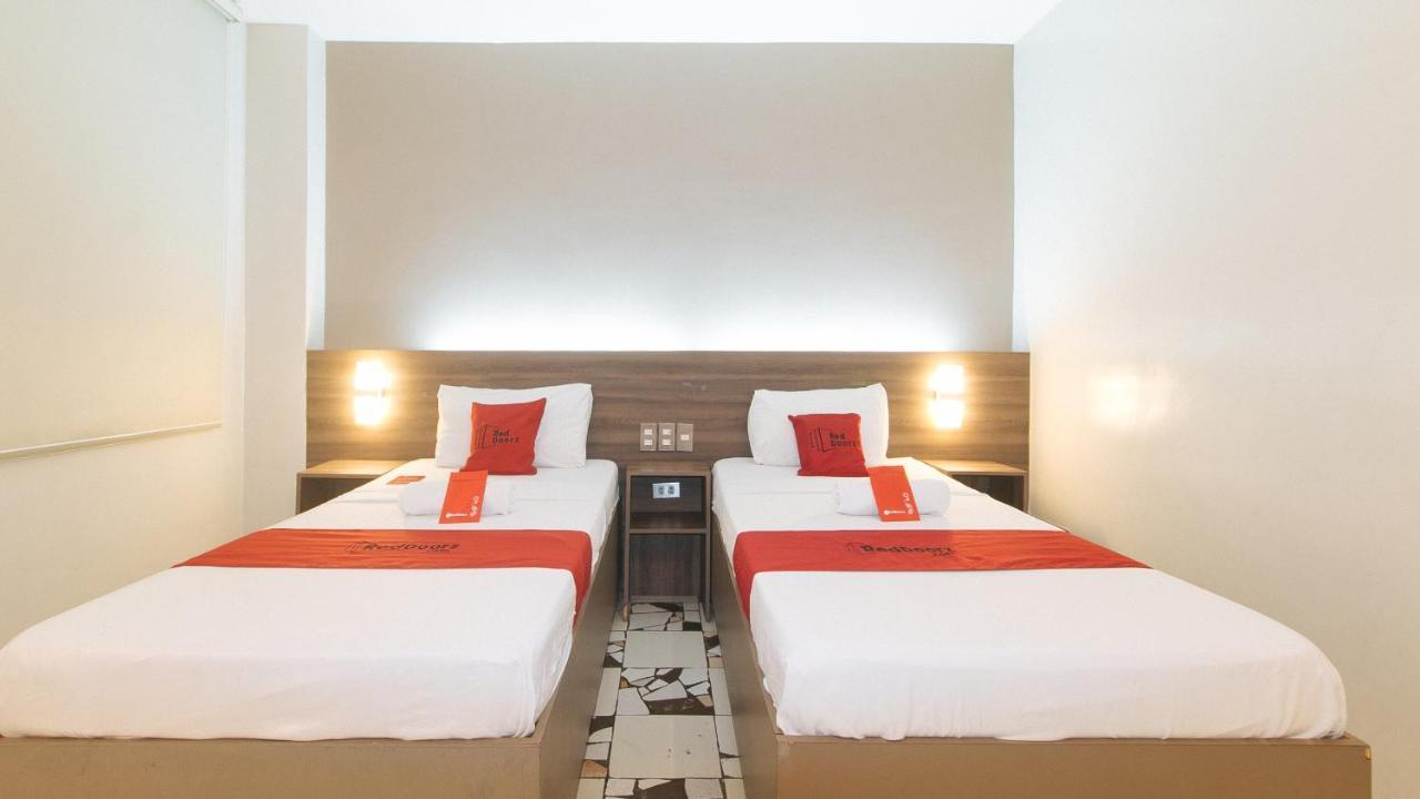 Reddoorz At V Plaza Hotel Manila Ngoại thất bức ảnh