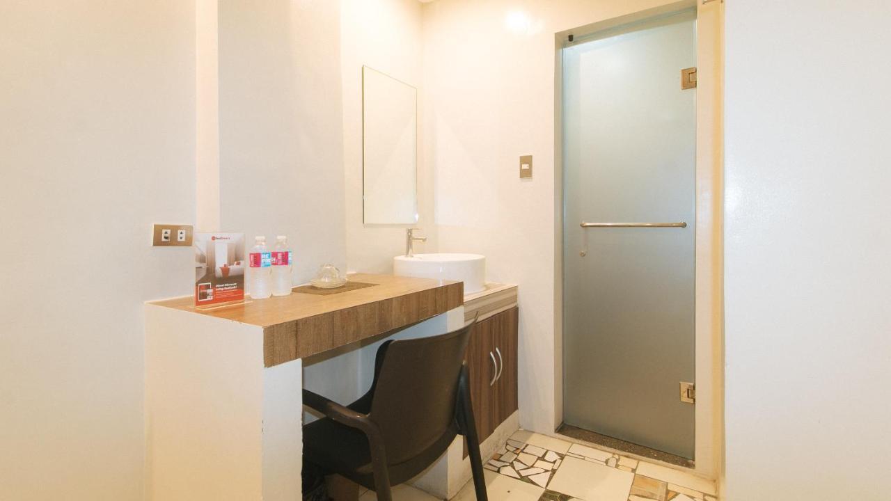 Reddoorz At V Plaza Hotel Manila Ngoại thất bức ảnh